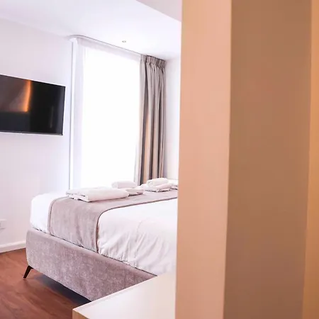 Tirone Luxury לינה וארוחת בוקר