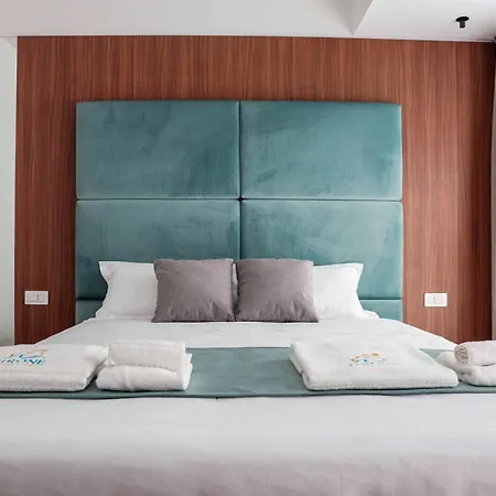 Tirone Luxury 3*