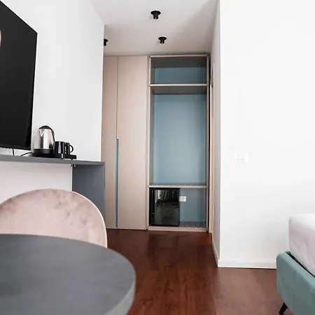 فندق مبيت وإفطار Tirone Luxury 3*