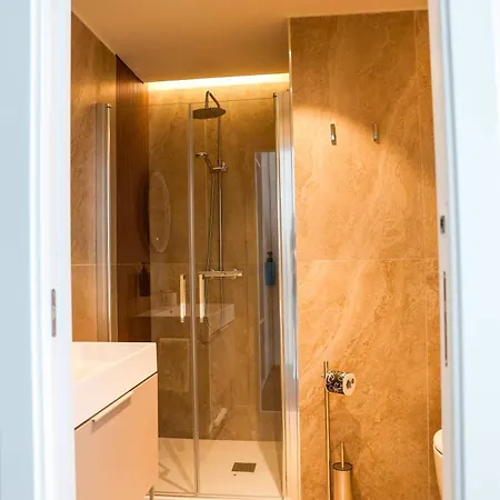 Tirone Luxury